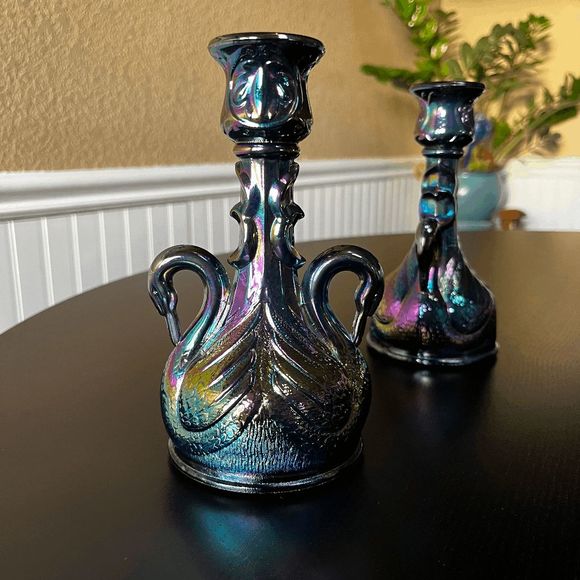 Vintage Fenton Glass No. 5172 Swan Candlesticks in Amethyst Carnival - Picture 4 of 6